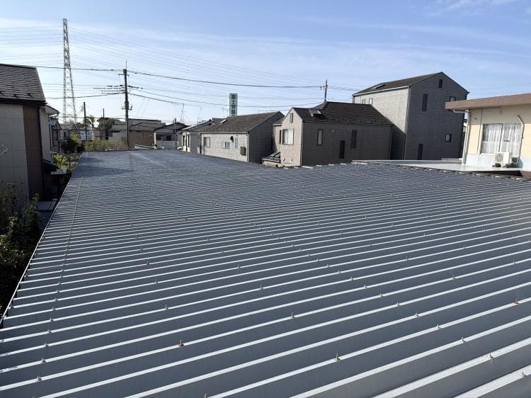 株式会社フロアエージェント様・施工前の屋根状況（その1）